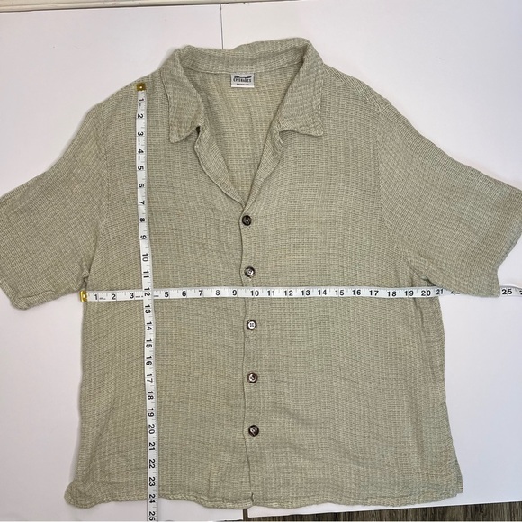 CP Shades tan/beige Flax Blend Short Sleeve Button Down Size Medium - Picture 6 of 7